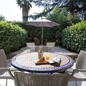 Beautiful Close To Private Parking Villeneuve-Loubet